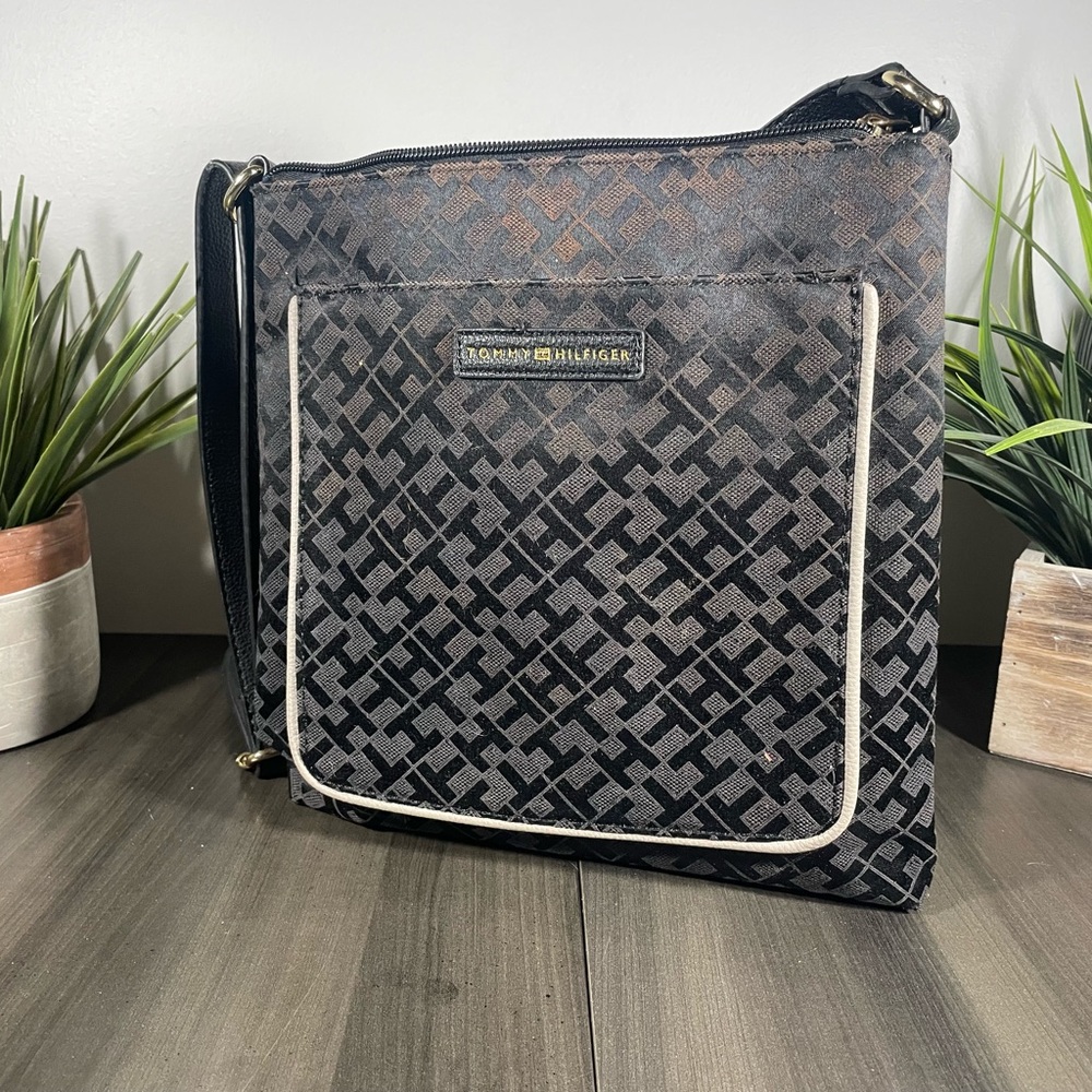 Tommy Hilfiger brown women's logo printed small handbag shoulder bag